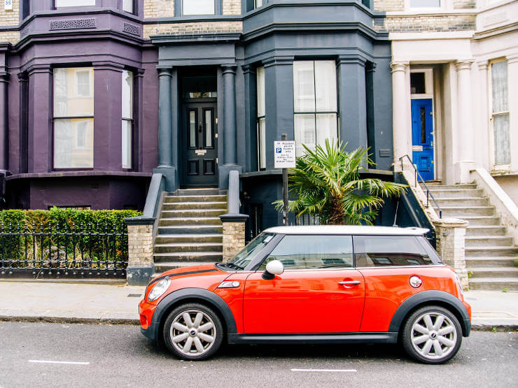 red-mini-parked-on-london-road