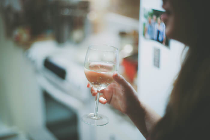 woman-drinking-wine